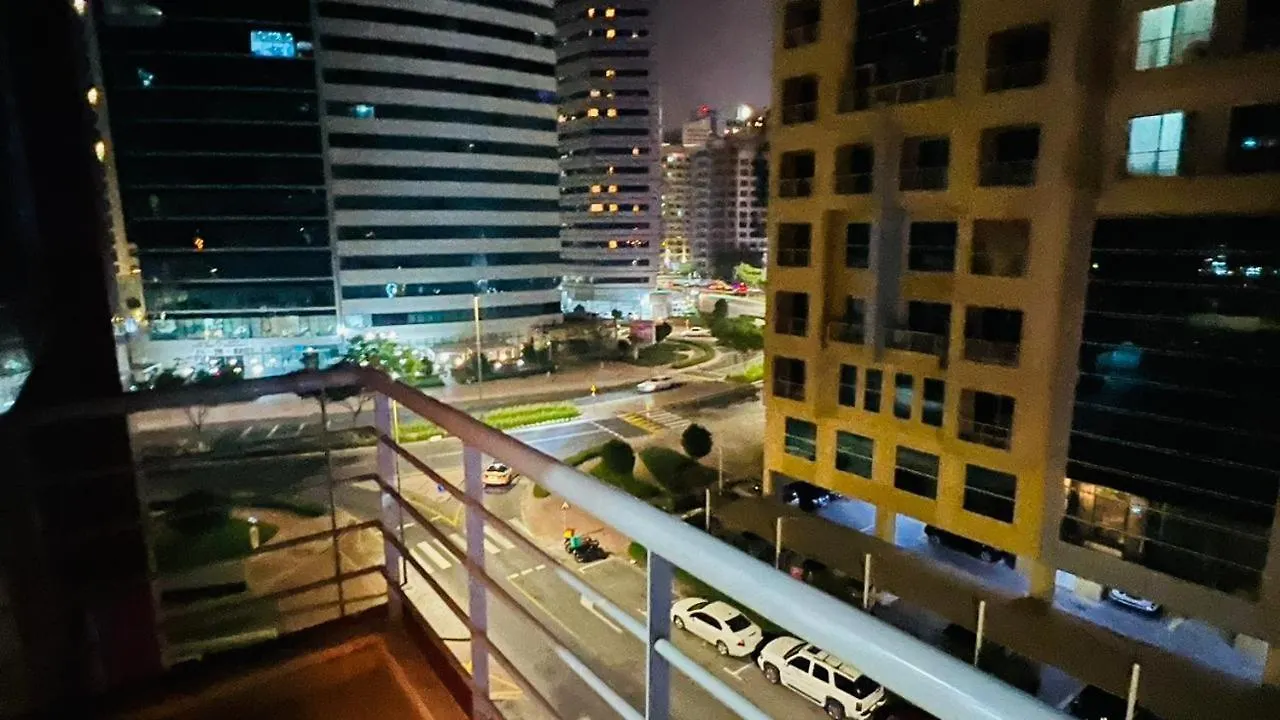 منزل للإقامة Nicest Partition Room In Barsha Heights Near Internet City Metro دبي