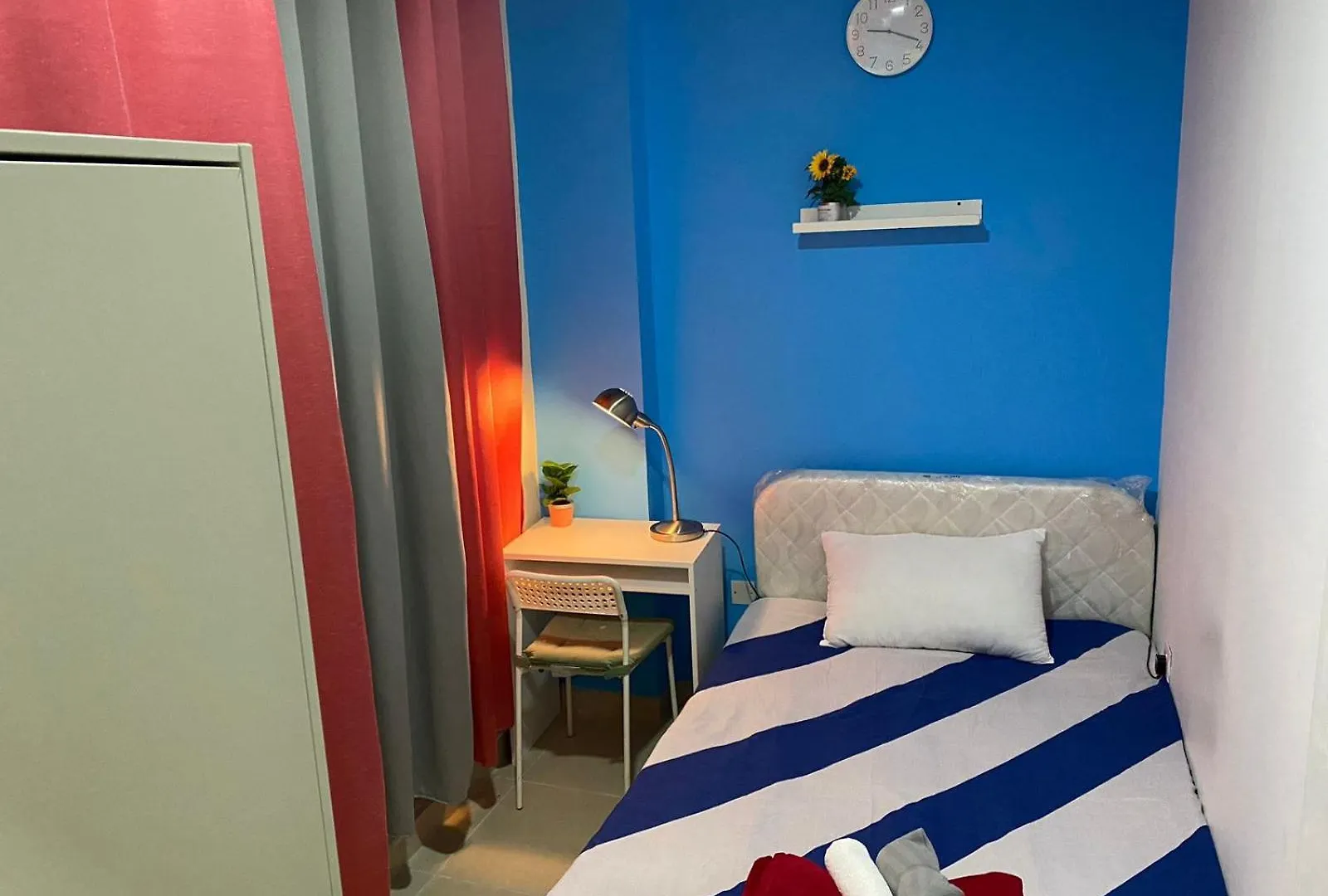Nicest Partition Room In Barsha Heights Near Internet City Metro Dubai Homestay
